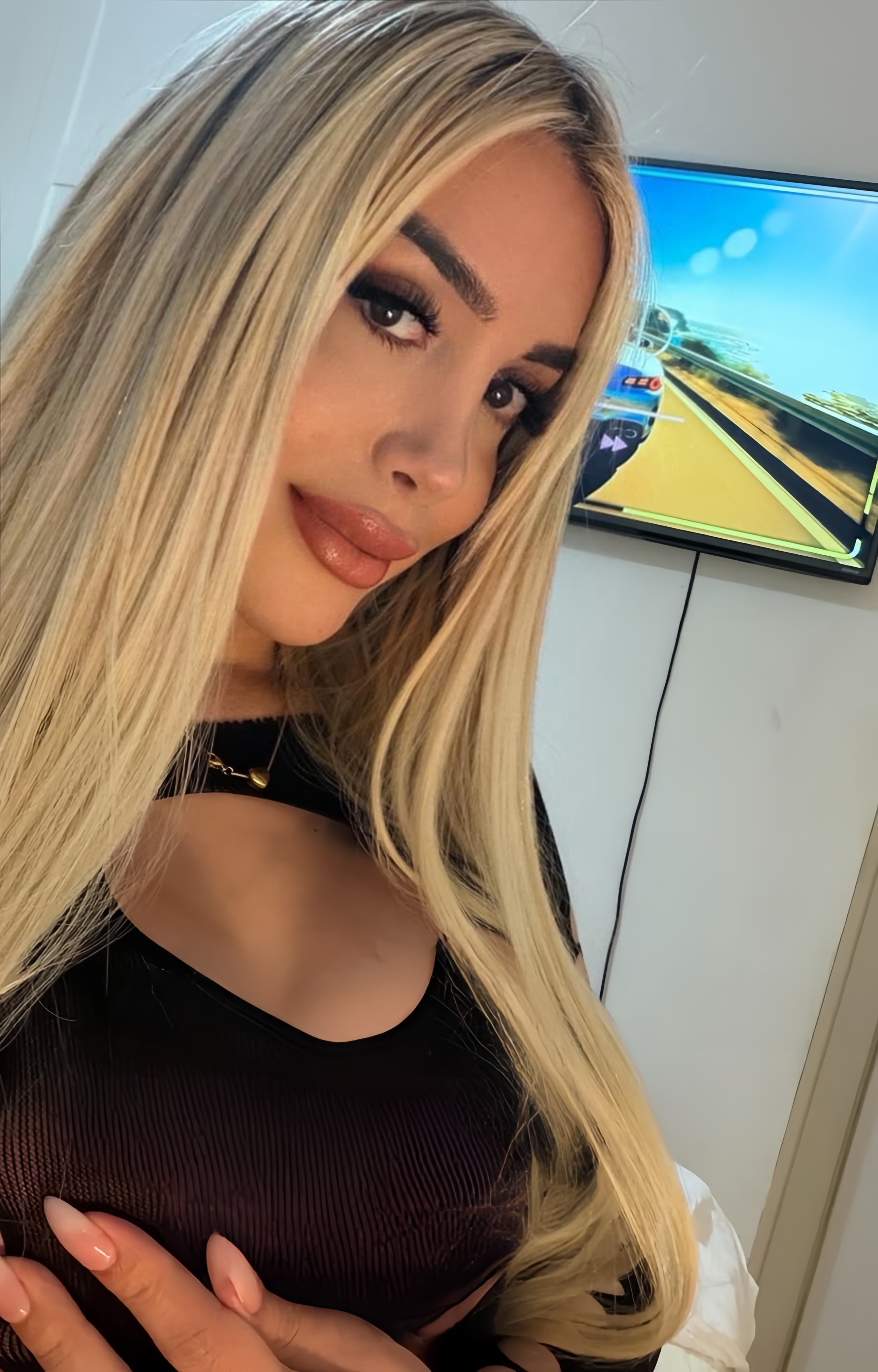 Simay galeri fotoğrafı