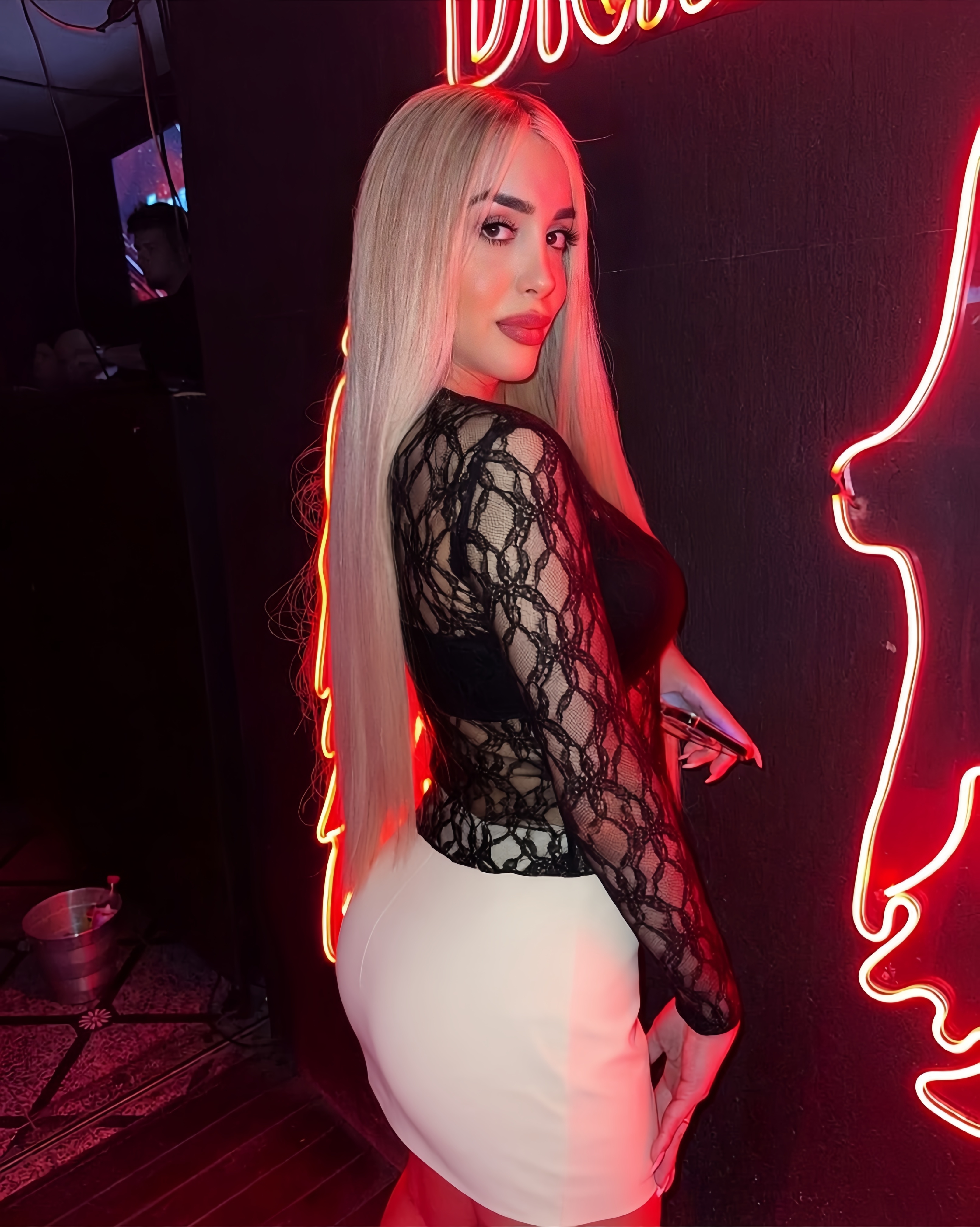 Simay galeri fotoğrafı
