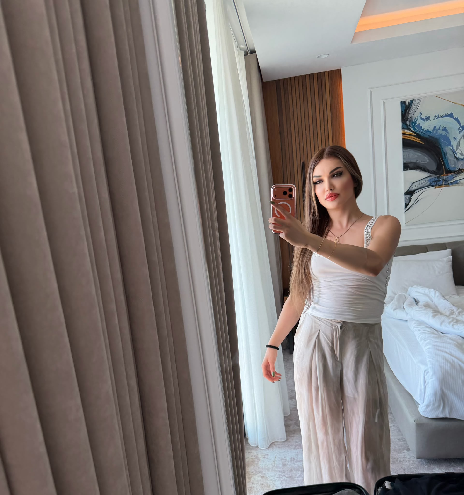 Aybüke galeri fotoğrafı